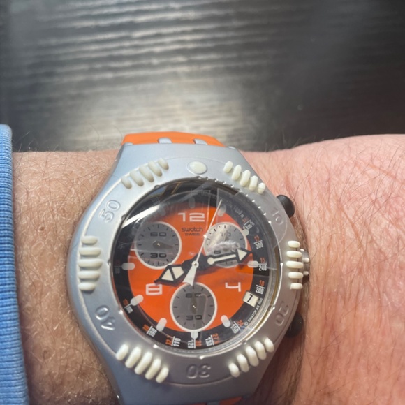Swatch Irony Scuba 200 Chronograph.  SATSUMA - Picture 3 of 3